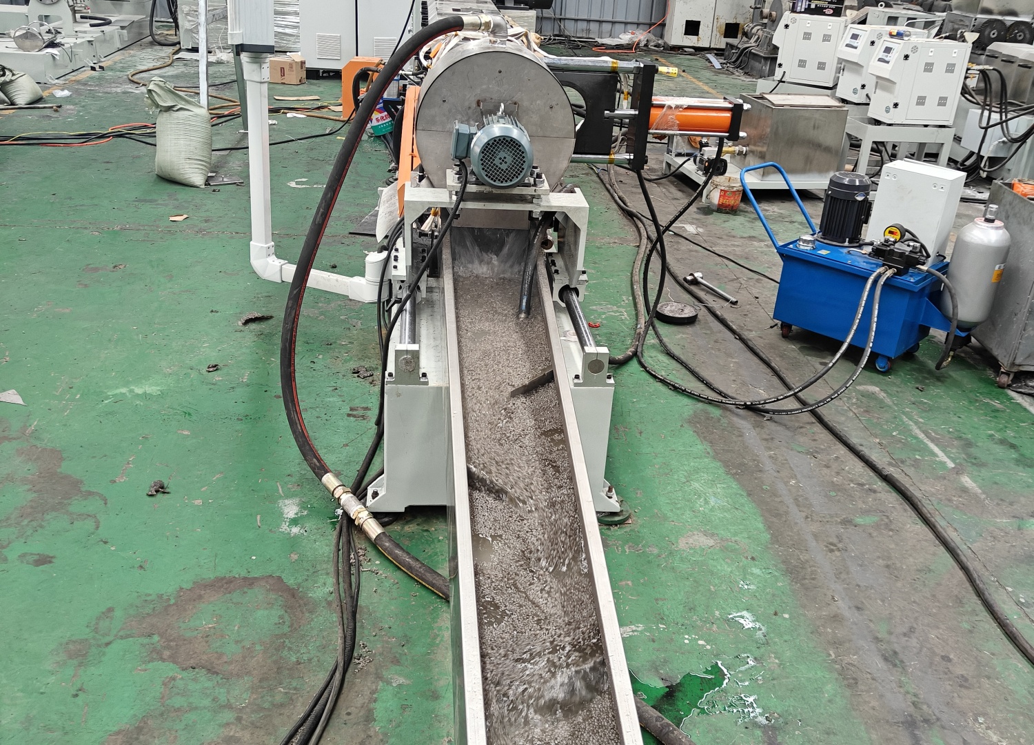 PE竹粉造粒代加工_實力廠家_玖德隆機(jī)械有限公司